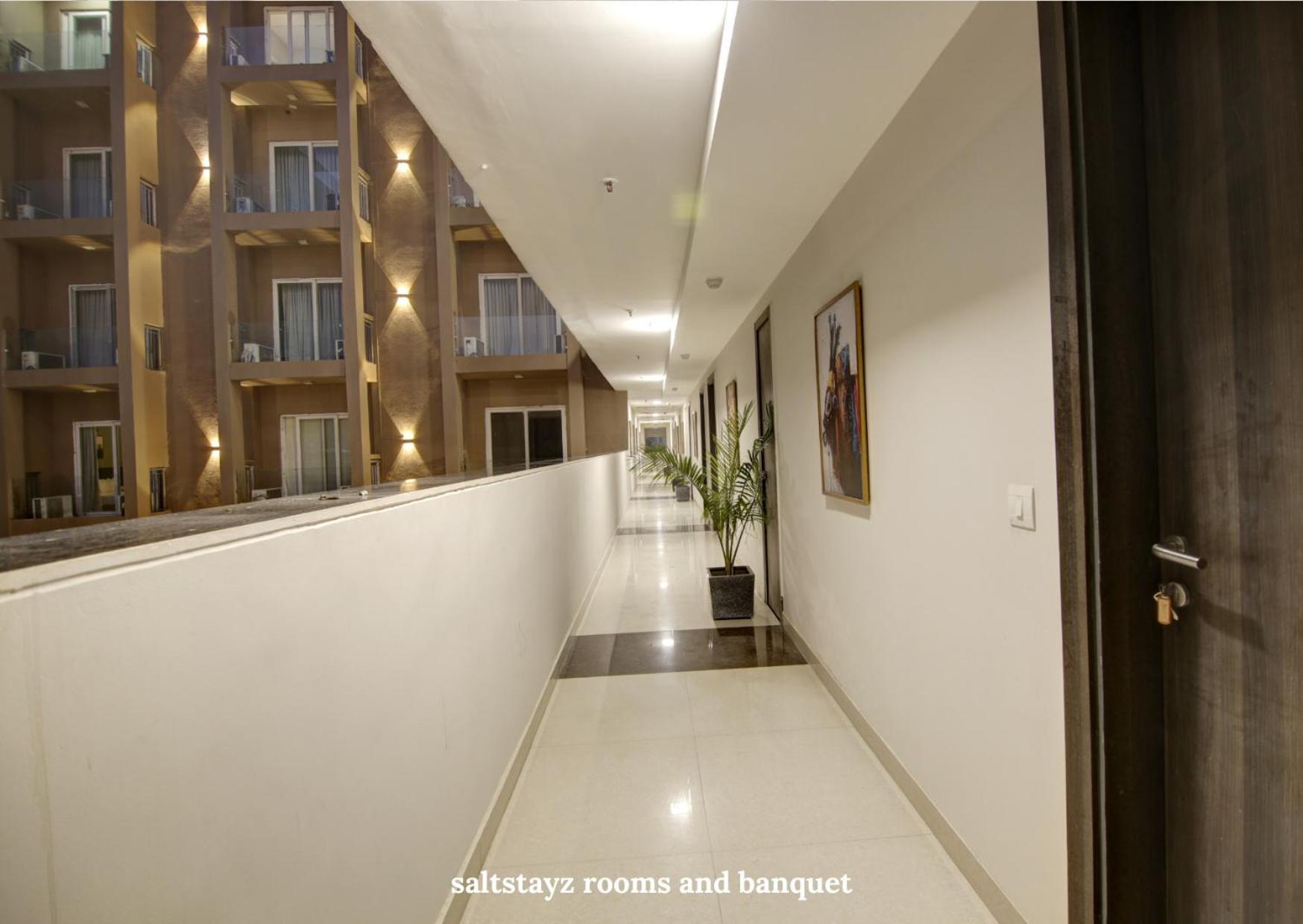 Saltstayz Premier Executive Serviced Apartment - Golf Course Extension Road Gurgaon Eksteriør billede
