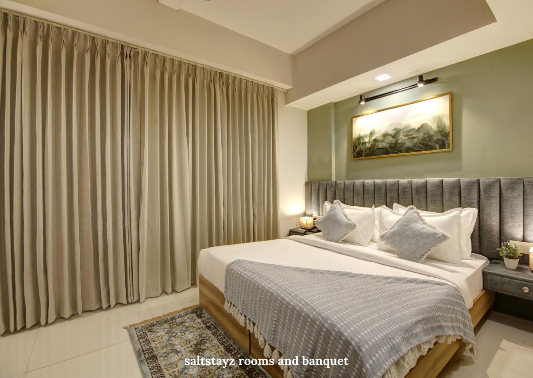 Saltstayz Premier Executive Serviced Apartment - Golf Course Extension Road Gurgaon Eksteriør billede