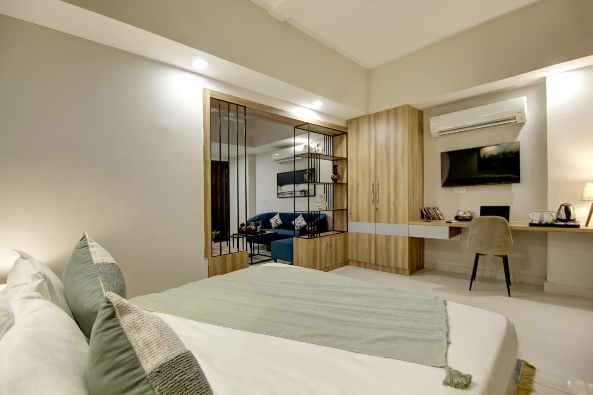 Saltstayz Premier Executive Serviced Apartment - Golf Course Extension Road Gurgaon Eksteriør billede